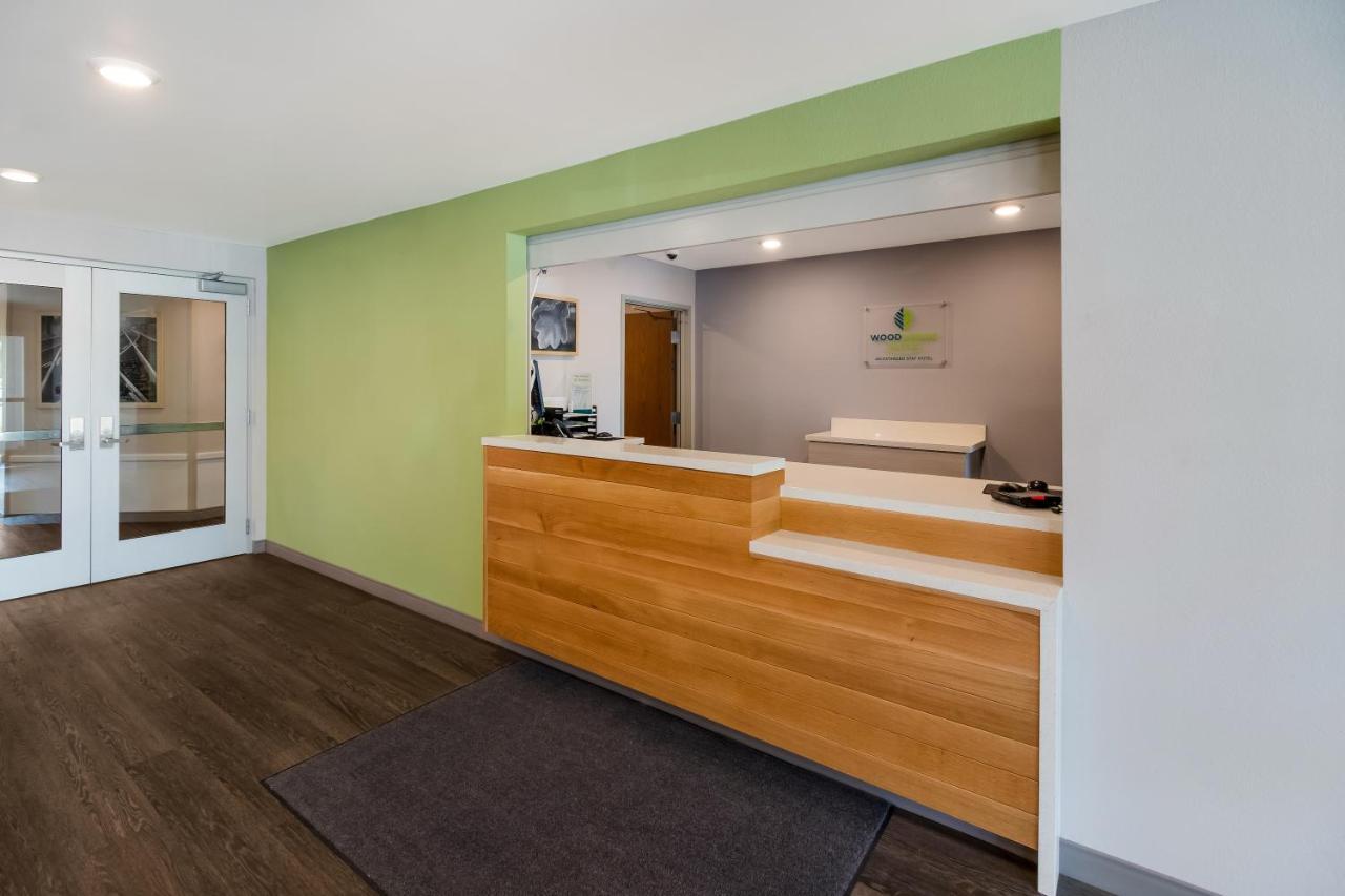 Woodspring Suites East Lansing - University Area Ngoại thất bức ảnh